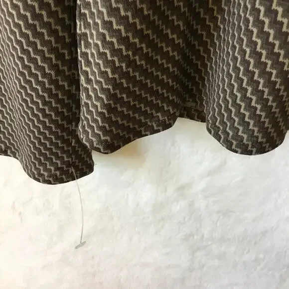 Unite! Olive Green Pattern Long Sleeve Top - Picture 10 of 13